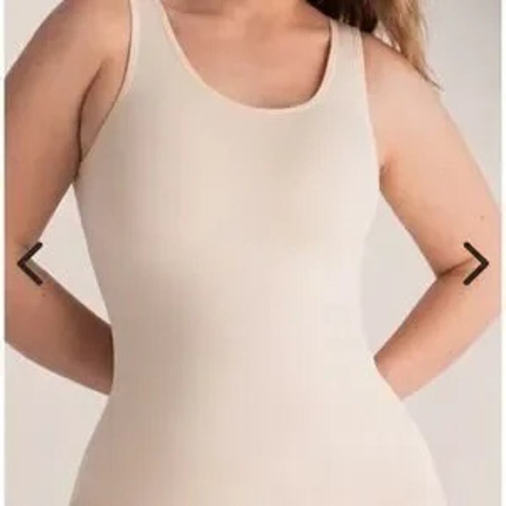 SHAPERMINT Essentials NIP $48 All Day Every day Tank Cami